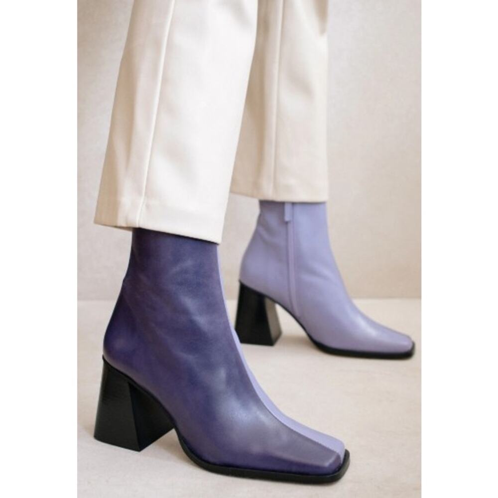 ALOHAS Two-Tone Purple Ankle Boots